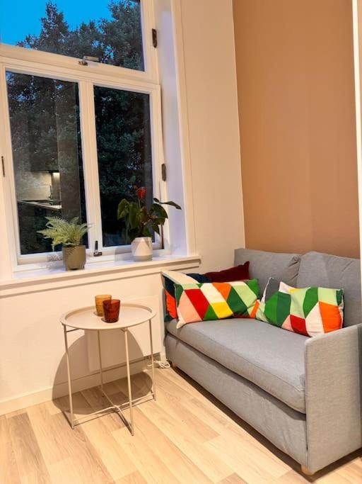 & Modern 2br Apt, 4min Subway To Apartment Oslo